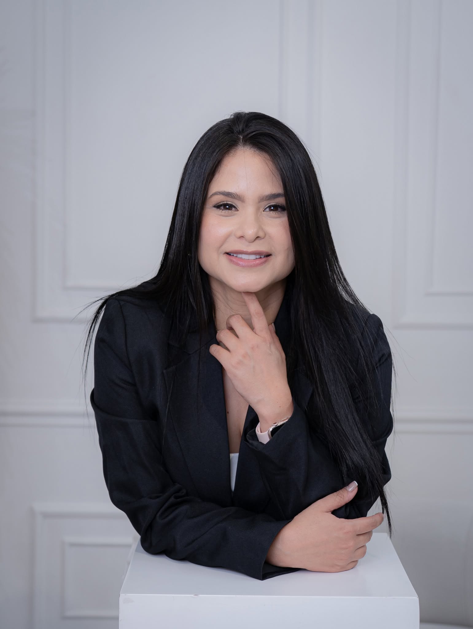 Grecia Martínez Estética Dental - Aliados goaligner