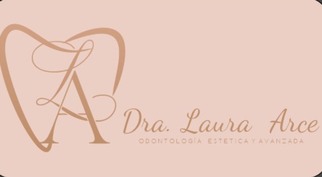 Laura Arce Odontología Estética - Aliados goaligner