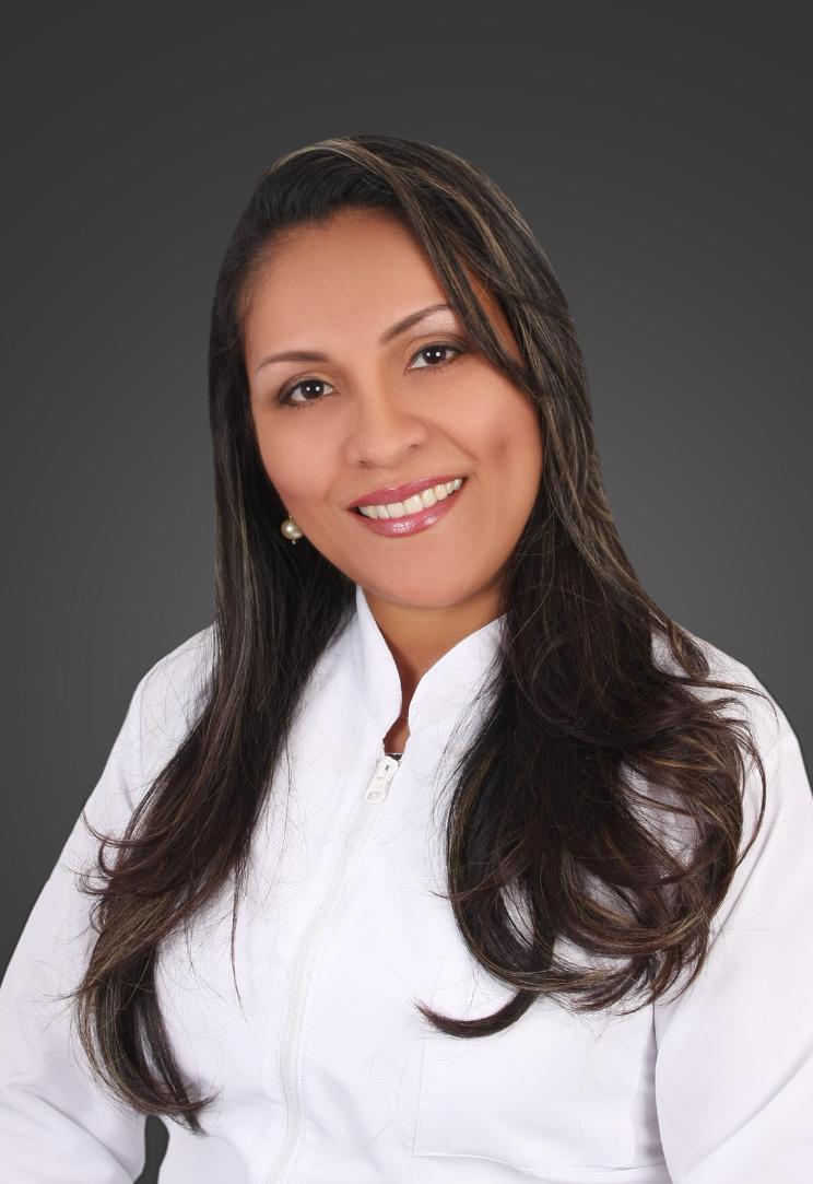 Sandy Arias Ortodoncia y Odontologia Estética - Aliados goaligner